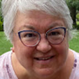 Meet your Posher, Lynn